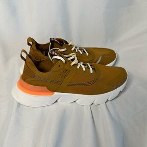SOREL Womens Kinetic Rush Ripstop Orange Running Shoes Size 8.5